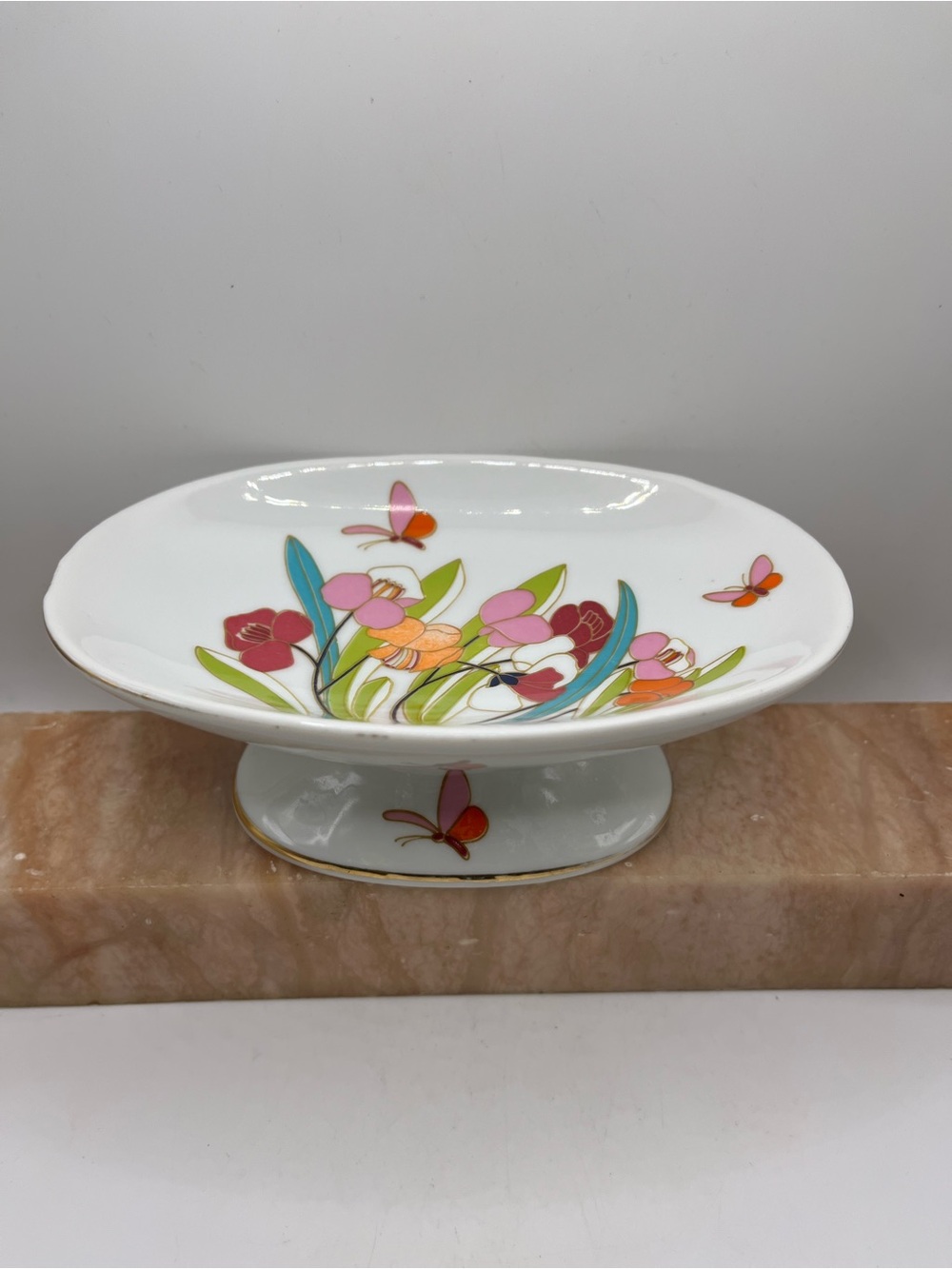 Lenwile Ardalt Flowers Butterflies Ceramic Pedestal Soap Dish